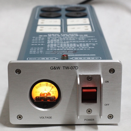 G&W TW-07D Purificatore Hi-Fi con presa filtro Pure Power per audio Hi-Fi