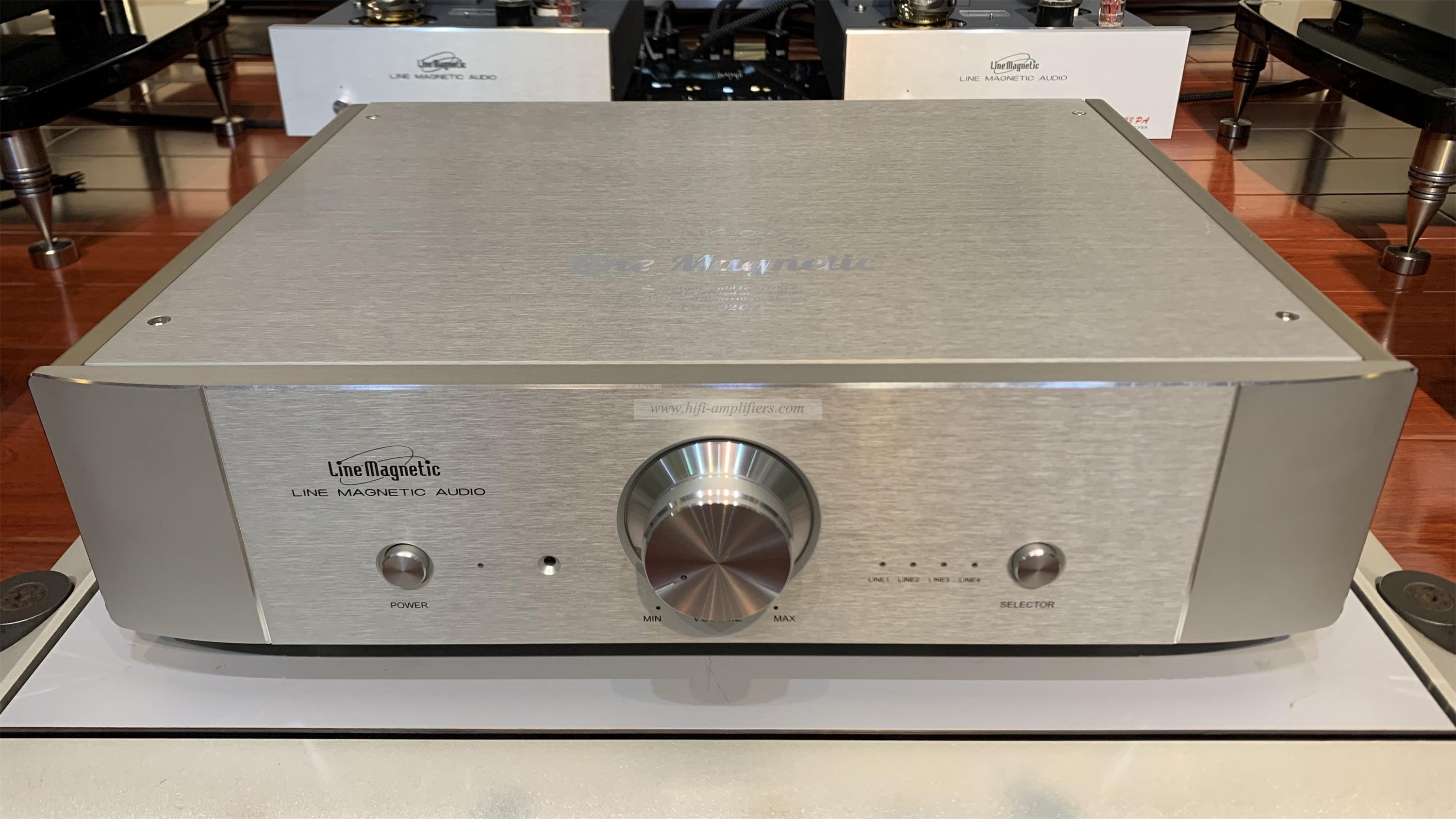 Line Magnetic LM-602CA HIFI Audio preamplifier 12AU7 vacuum tube Audiophile Preamp