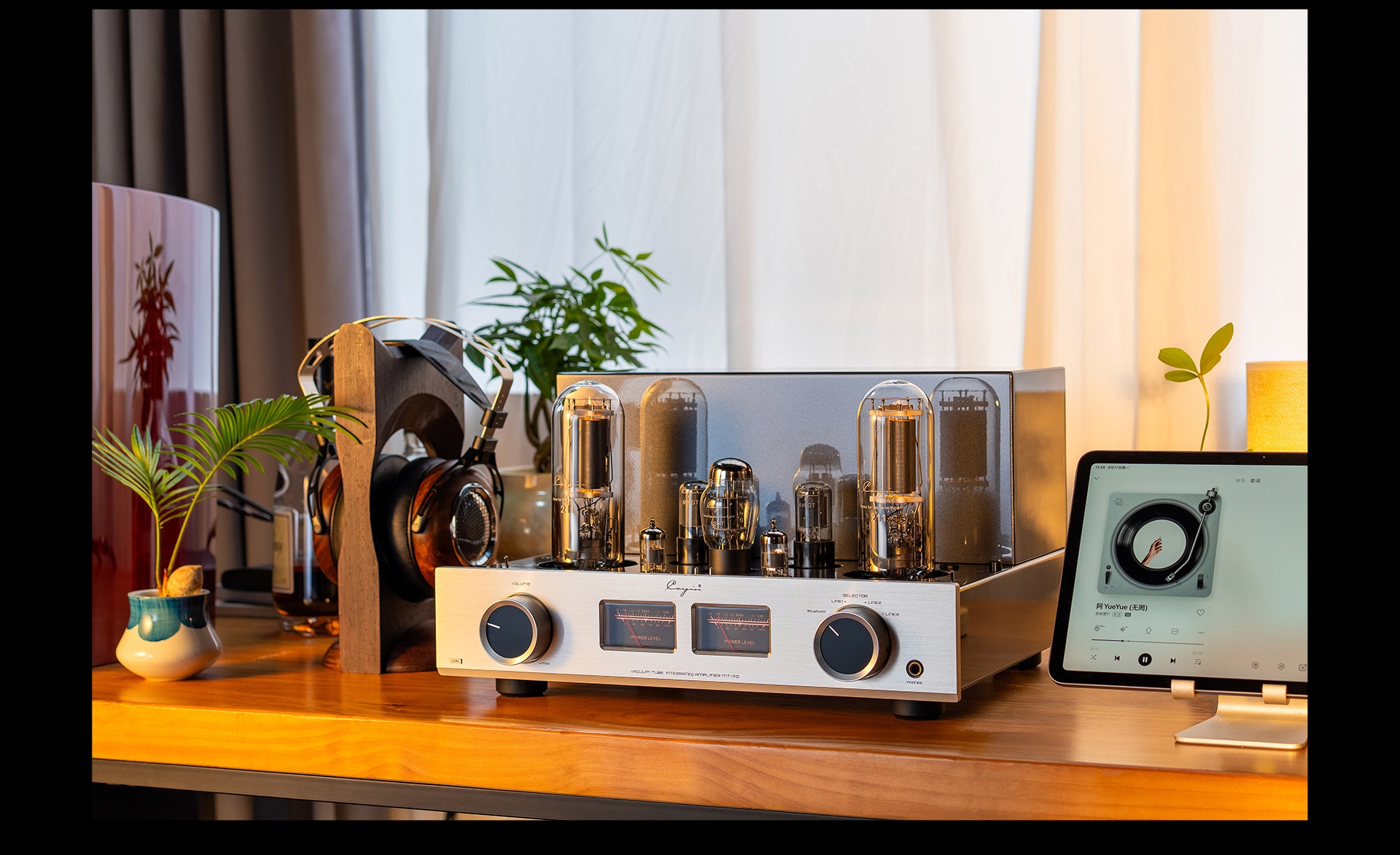 Cayin MT-70 211 Hi-Fi Integrated Vacuum Tube Amplifier Single-ended Class A Amplifier Bluetooth Cayin MT-70 211 Hi-Fi Integrated Vacuum Tube Amplifier Single-ended Class A Amplifier Bluetooth